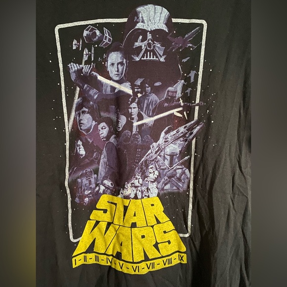 ⚡️ Star Wars front and back Disney licensed graphic tee - Picture 2 of 5